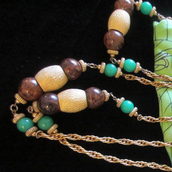 Cadoro Long Chain Necklace Decorated Large Green & Gold Beads Designer Tag Mark - Picture 13 of 14